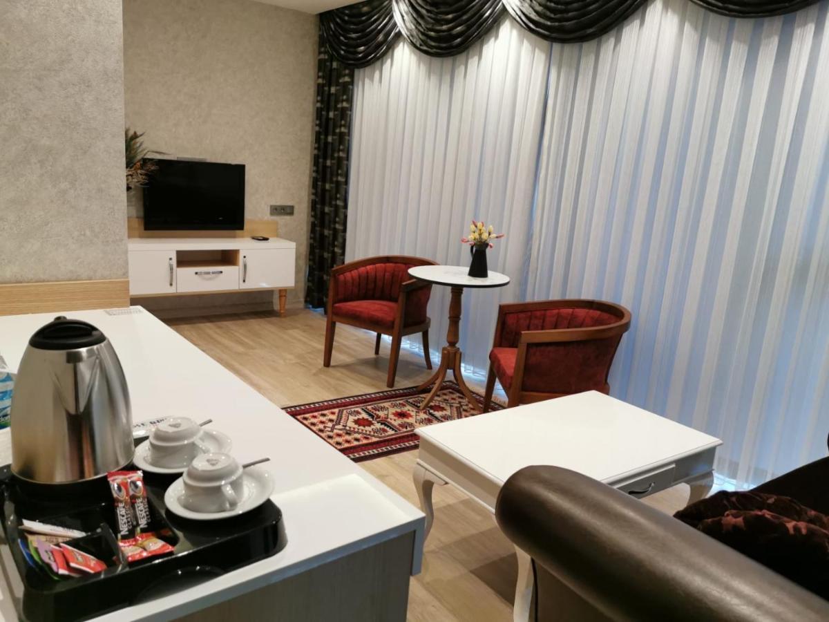 Rose Bay Hotel 마니사 외부 사진