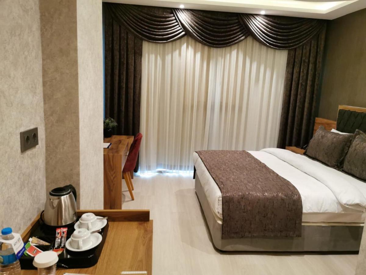 Rose Bay Hotel 마니사 외부 사진